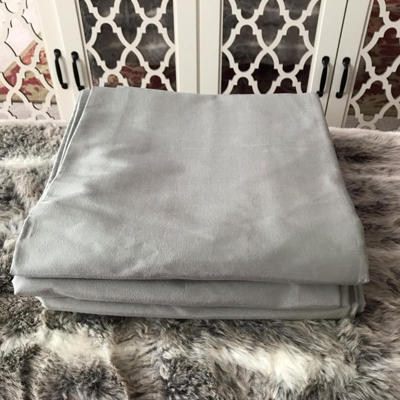 2 RESTORATION HARDWARE SILK DRAPES - Picture 4 of 5